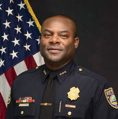 Miami Beach Deputy Chief Wayne Jones appointed to become city’s first Black police chief